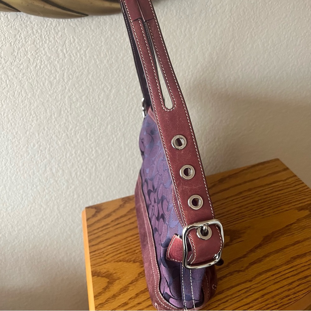 Coach Purple Shoulder Bag - Picture 7 of 9